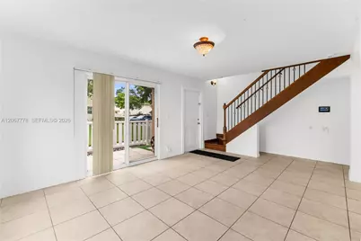1455 NW 80th Ave #J, Margate, FL 33063 - Photo 7