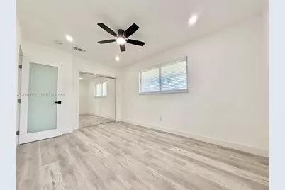 8600 Taft St, Pembroke Pines, FL 33024 - Photo 13