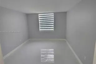9440 Fontainebleau Blvd, Miami, FL 33172 - Photo 9