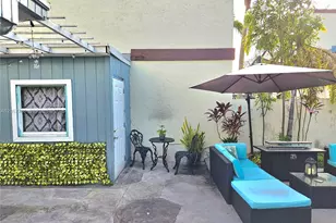 540 NW 99th Pl, Miami, FL 33172 - Photo 19