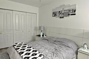 540 NW 99th Pl, Miami, FL 33172 - Photo 13