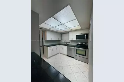 3100 Riverside Dr #104, Coral Springs, FL 33065 - Photo 5