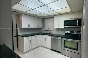 3100 Riverside Dr, Coral Springs, FL 33065 - Photo 5