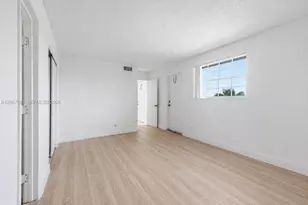 2520 N Andrews Ave, Wilton Manors, FL 33311 - Photo 13