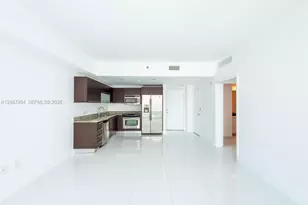 950 Brickell Bay Dr, Miami, FL 33131 - Photo 7
