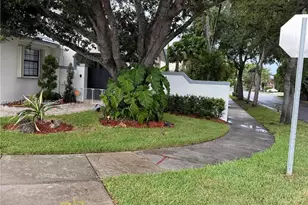 15158 NW 89th Ave, Miami Lakes, FL 33018 - Photo 3