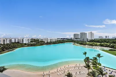 2411 Laguna Cir #1805, North Miami, FL 33181 - Photo 5