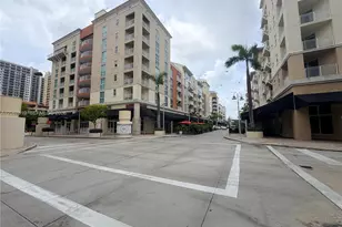 7290 SW 90th St, Miami, FL 33156 - Photo 7