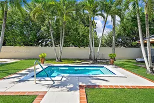 18840 NW 57th Ave, Hialeah, FL 33015 - Photo 21