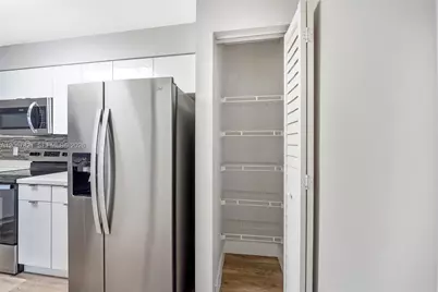 18840 NW 57th Ave #306, Hialeah, FL 33015 - Photo 9