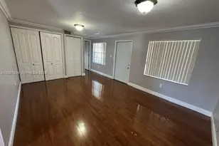 740 SE 4th Pl, Hialeah, FL 33010 - Photo 27
