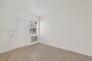 140 SW 30th Ct, Miami, FL 33135 - Photo 7