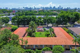 140 SW 30th Ct, Miami, FL 33135 - Photo 1