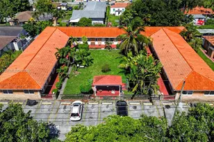 140 SW 30th Ct, Miami, FL 33135 - Photo 15