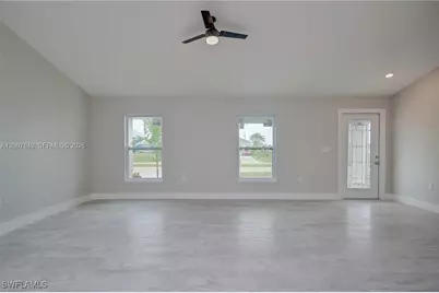 204 El Dorado Blvd N, Cape Coral, FL 33993 - Photo 9