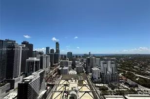 185 SW 7th St, Miami, FL 33130 - Photo 3