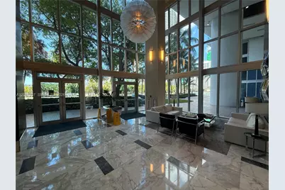 185 SW 7th St #4010, Miami, FL 33130 - Photo 15