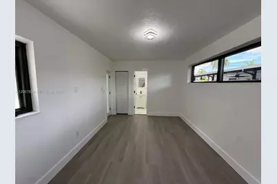 12001 NW 22nd Ave, Miami, FL 33167 - Photo 27