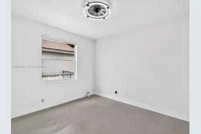 1800 NW 78th Ave, Pembroke Pines, FL 33024 - Photo 41