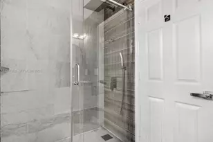 1800 NW 78th Ave, Pembroke Pines, FL 33024 - Photo 57