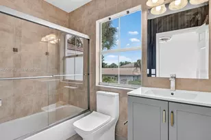 1800 NW 78th Ave, Pembroke Pines, FL 33024 - Photo 49