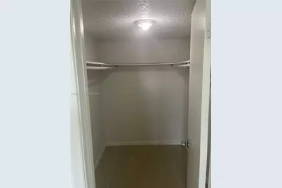 10000 NW 80th Ct #2337, Hialeah Gardens, FL 33016 - Photo 9