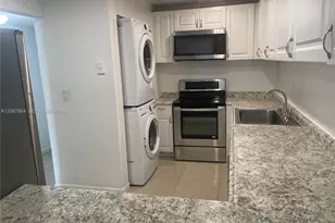 10000 NW 80th Ct, Hialeah Gardens, FL 33016 - Photo 17