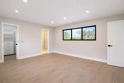 6020 NE 18th Ter, Fort Lauderdale, FL 33308 - Photo 11
