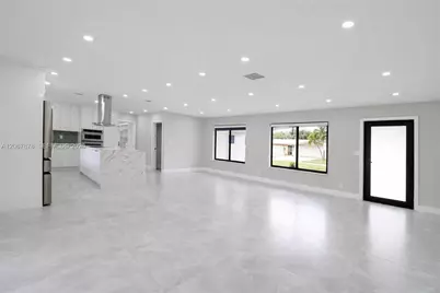 6020 NE 18th Ter, Fort Lauderdale, FL 33308 - Photo 9