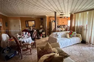 952 NE 199th St, Miami, FL 33179 - Photo 1