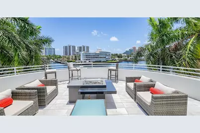 2890 NE 28th St, Fort Lauderdale, FL 33306 - Photo 37