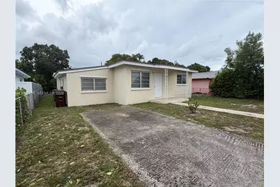 733 W 35th St, Hialeah, FL 33012 - Photo 1