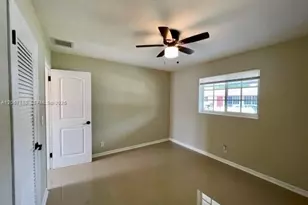 949 W Kalmia Dr, Lake Park, FL 33403 - Photo 7