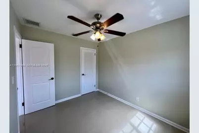 949 West Kalmia Drive #B1-B4, Lake Park, FL 33403 - Photo 5