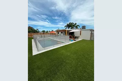 401 SE 3rd Pl, Deerfield Beach, FL 33441 - Photo 15