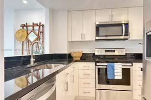 8000 Harding Ave, Miami Beach, FL 33141 - Photo 11