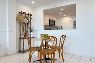 8000 Harding Ave, Miami Beach, FL 33141 - Photo 7