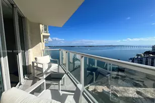 1155 Brickell Bay Dr, Miami, FL 33131 - Photo 7