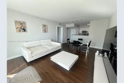 1155 Brickell Bay Dr #1607, Miami, FL 33131 - Photo 9