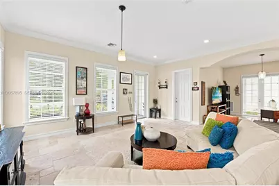 1419 SW 21st Ct, Fort Lauderdale, FL 33315 - Photo 7