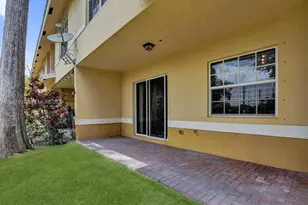 1363 Avon Ln, North Lauderdale, FL 33068 - Photo 37