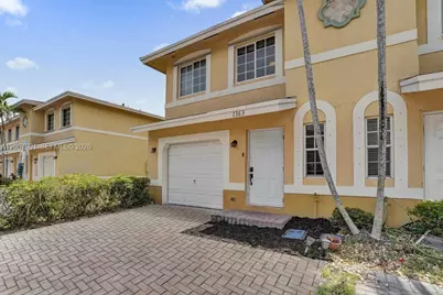 1363 Avon Ln, North Lauderdale, FL 33068 - Photo 3