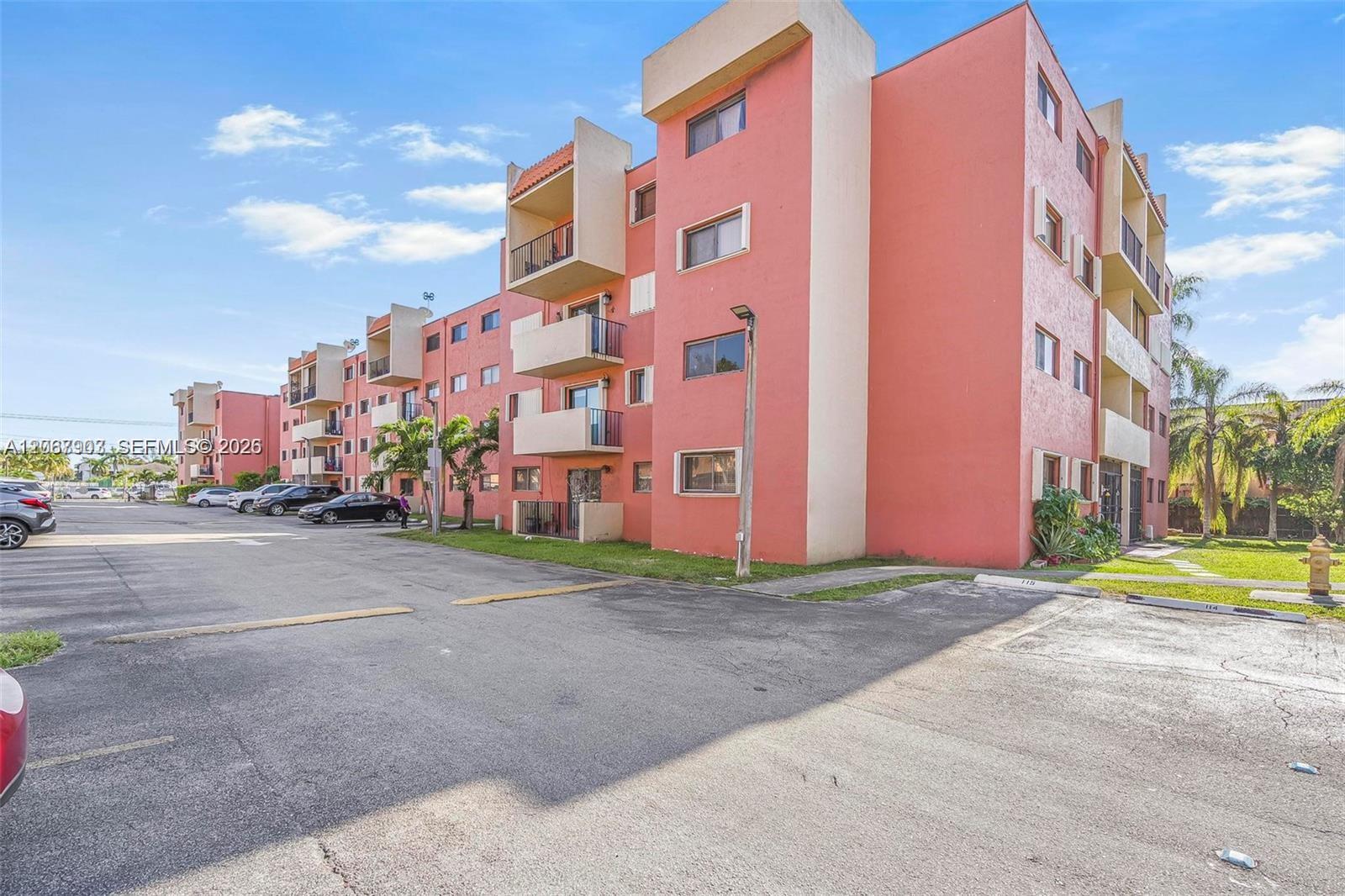 8095 NW 8th St #215 - 8095 NW 8th St #215, Miami, FL 33126 Luxury Property | Jose Angel Pina