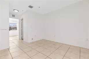 520 SW 5th St, Miami, FL 33130 - Photo 7