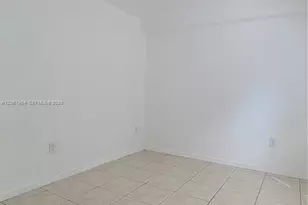 520 SW 5th St, Miami, FL 33130 - Photo 29