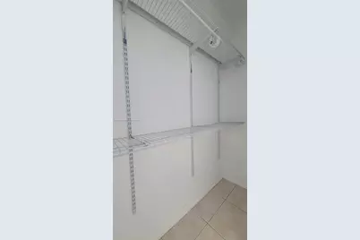 520 SW 5th St #302, Miami, FL 33130 - Photo 31