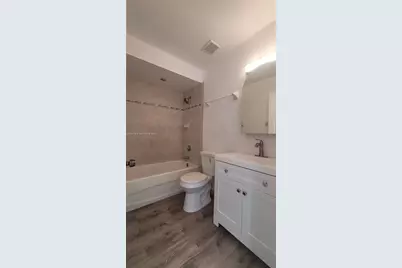 520 SW 5th St #302, Miami, FL 33130 - Photo 27