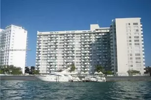 1000 West Ave, Miami Beach, FL 33139 - Photo 15