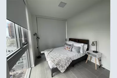 227 NE 2nd St #1606, Miami, FL 33132 - Photo 9