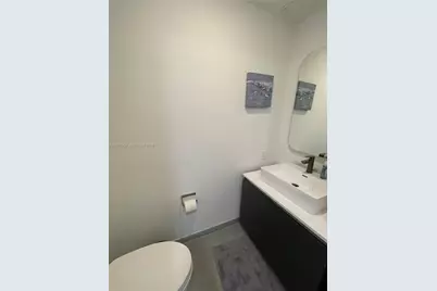 227 NE 2nd St #1606, Miami, FL 33132 - Photo 13